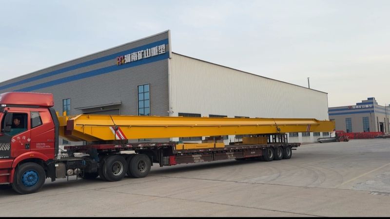 電動葫蘆橋式起重機 LH10t-27.95m 電動單梁起重機 LD5t—23.3m 制作完成，發(fā)往浙江省金華市交付客戶使用